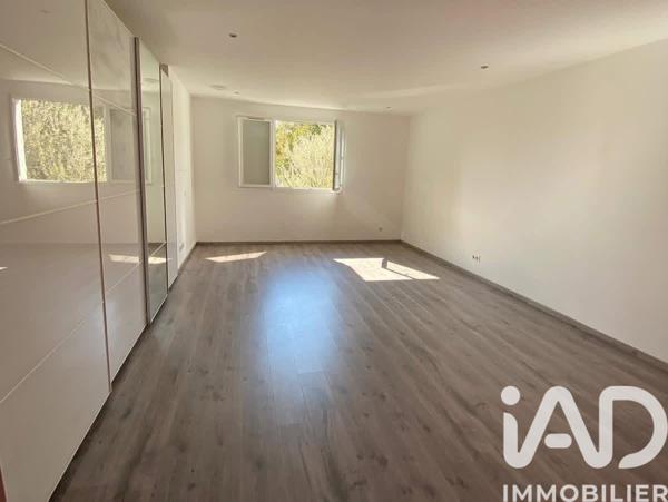 Maison à vendre 9 pièces 266 m² Bernis