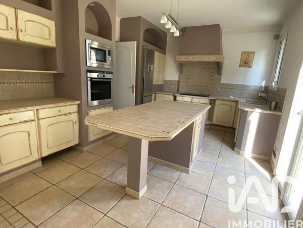 Maison à vendre 9 pièces 266 m² Bernis