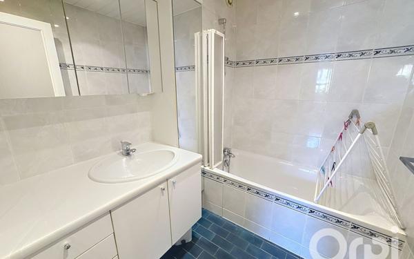 Appartement à vendre    4 pièces • 92,21 m2 Clamart