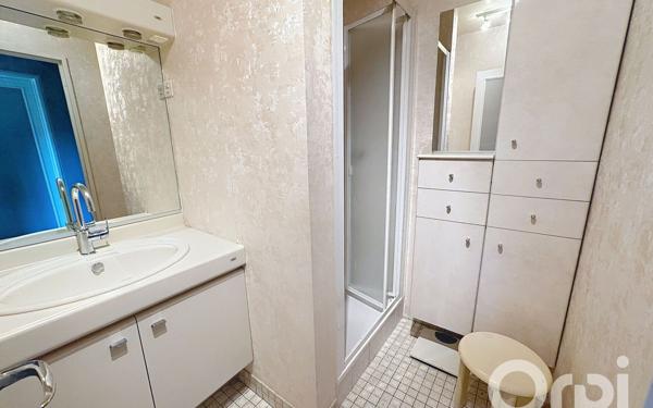 Appartement à vendre    4 pièces • 92,21 m2 Clamart