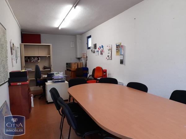 Local professionnel à louer