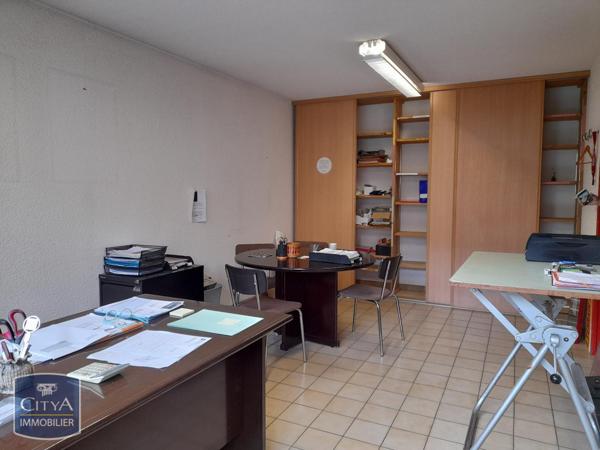 Local professionnel à louer