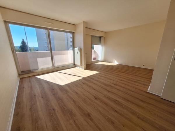 Appartement à vendre 35 000 € Montluçon 3 p 72 m² DPE E