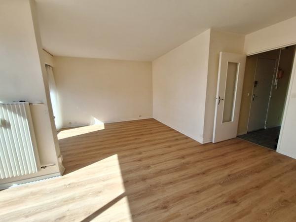 Appartement à vendre 35 000 € Montluçon 3 p 72 m² DPE E