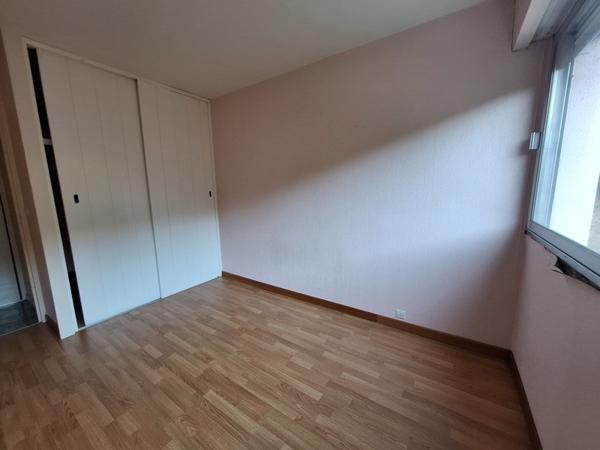 Appartement à vendre 35 000 € Montluçon 3 p 72 m² DPE E