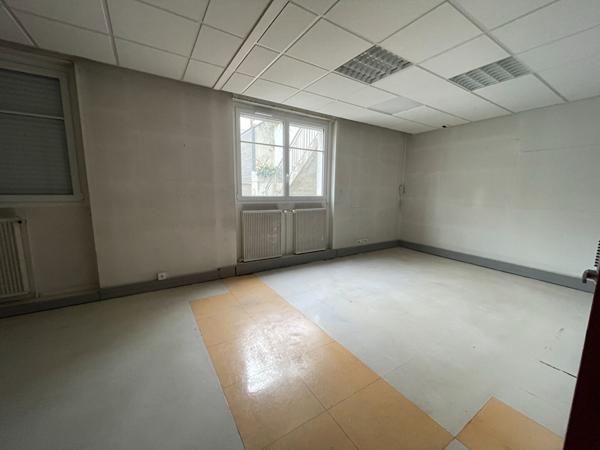 A LOUER, des bureaux à Mayenne , Mayenne