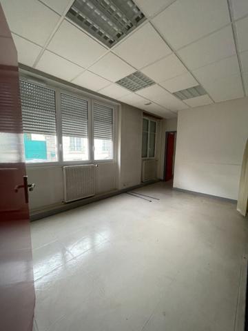A LOUER, des bureaux à Mayenne , Mayenne