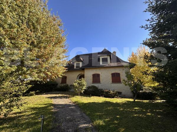 maison/villa 8 pièce(s) 206 m2