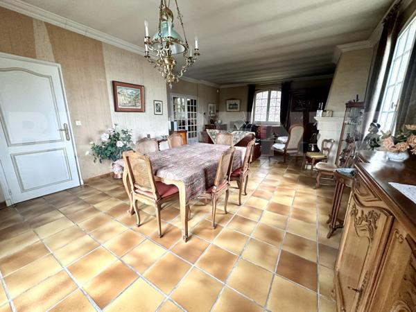 maison/villa 8 pièce(s) 206 m2