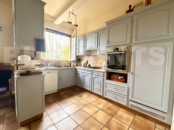 maison/villa 8 pièce(s) 206 m2