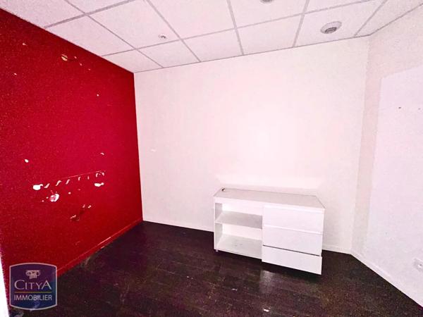 Vente local commercial 124.5m²