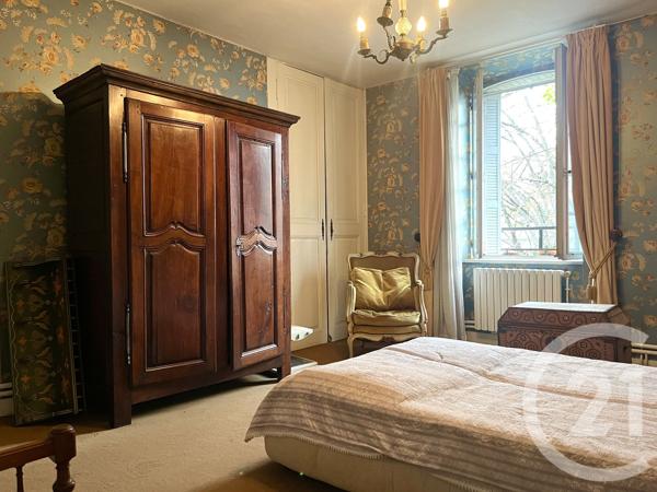 Maison à vendre  13 pièces - 289,27 m 2   CONDAT SUR VIENNE  - 87