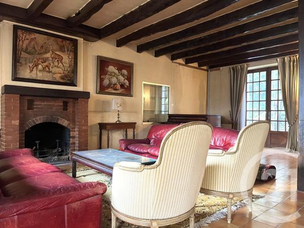 Maison à vendre  13 pièces - 289,27 m 2   CONDAT SUR VIENNE  - 87