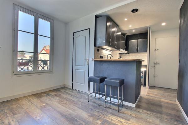 Appartement Aubervilliers 2 pièce(s) 25.84 m2
