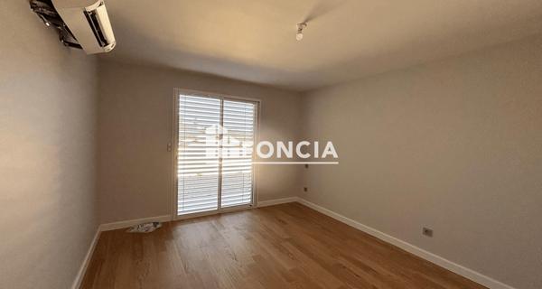 Location Maison 6 pièces 202.39 m² - Charbonnières-les-bains 69260