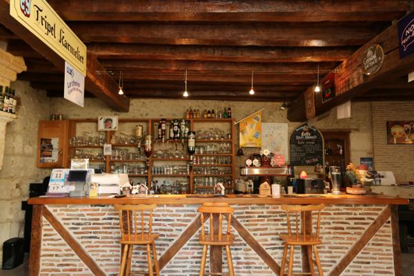 Grignols (24110) ensemble de charme dans un village historique