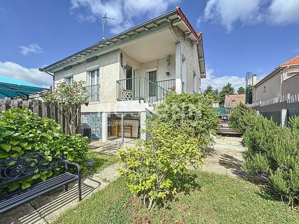 MAISON A VENDRE A CHILLY-MAZARIN PROCHE MORANGIS DANS UNE RUE CALME