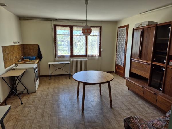 Maison type 6 terrain 1777 m2 Saint-Privat-des-Vieux (30340)