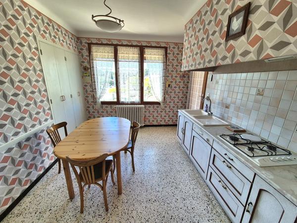 Maison type 6 terrain 1777 m2 Saint-Privat-des-Vieux (30340)