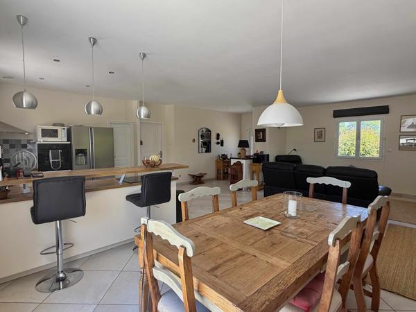 Roquecor (82150) TARN ET GARONNE ROQUECOR Maison de plain-pied avec 4 chambres, atelier et jardins