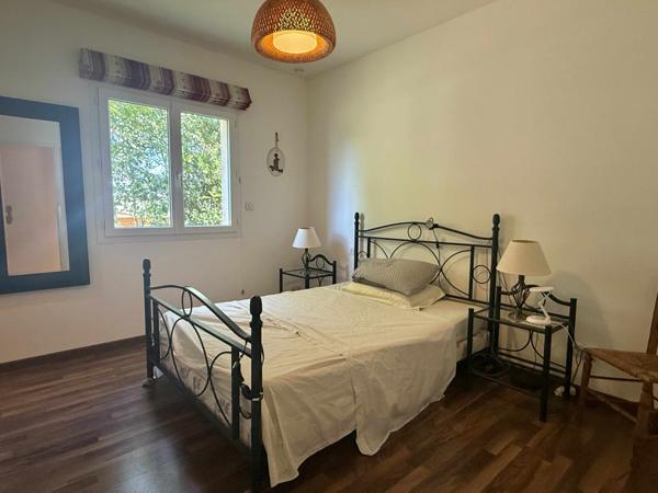 Roquecor (82150) TARN ET GARONNE ROQUECOR Maison de plain-pied avec 4 chambres, atelier et jardins