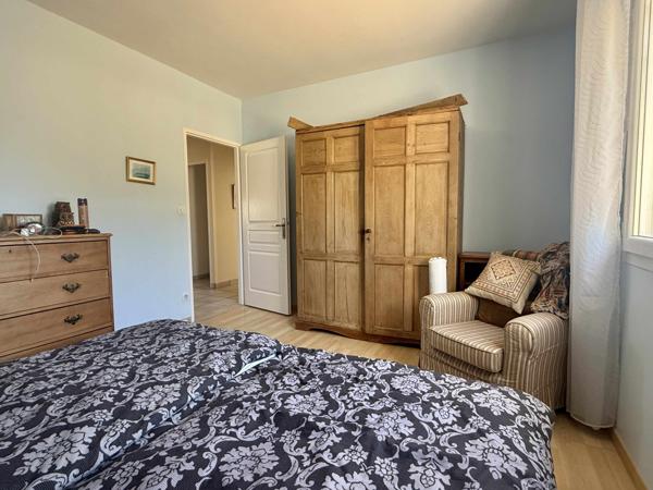 Roquecor (82150) TARN ET GARONNE ROQUECOR Maison de plain-pied avec 4 chambres, atelier et jardins