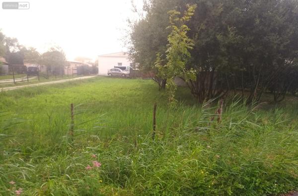 Terrain à Batir à vendre à La Tremblade en Charente-Maritime (17390), ref : FD/JOM/25-36