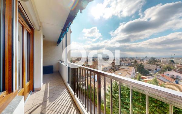 Appartement à vendre    6 pièces • 120,13 m2 Bron