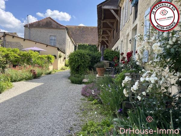 Maison à vendre 25 pièces de 657 m²