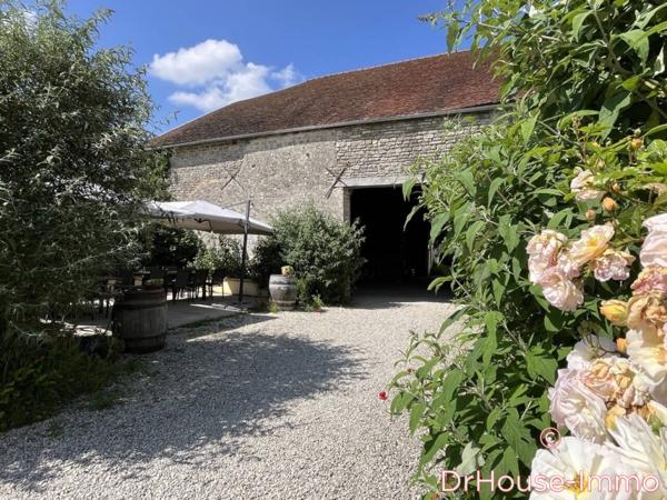 Maison à vendre 25 pièces de 657 m²