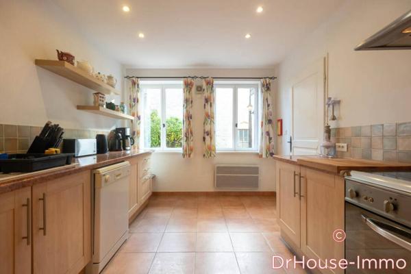 Maison à vendre 25 pièces de 657 m²