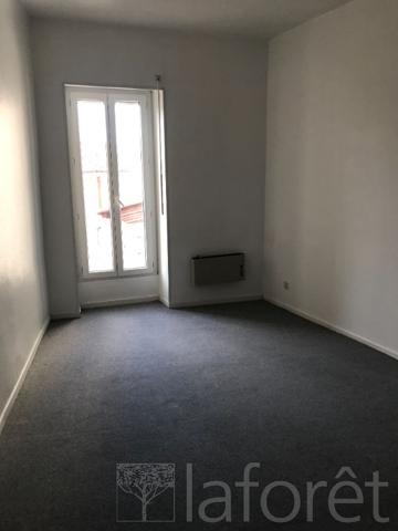 Location appartement Pamiers - 3 pièce(s) - 81 m² - 480 € / mois