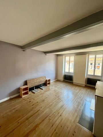 Appartement 3 pièces sur NANTUA