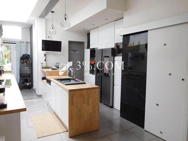 Maison 6 pièce(s) 4 chambre(s) 132 m²