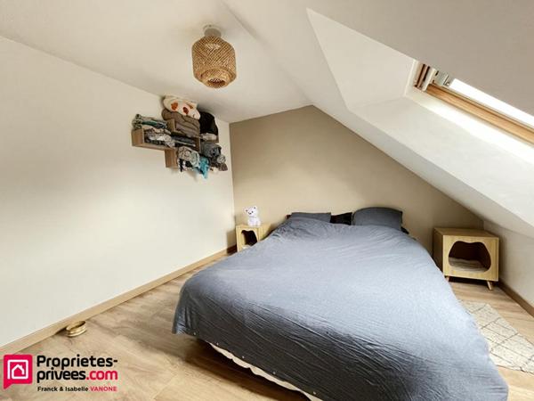 Maison rénovcée - 4 chambres - jardin - 100 m2