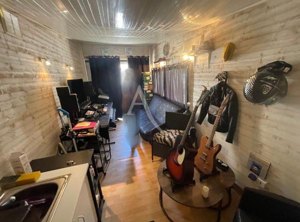 Studio meublé à 2 pas de la plage