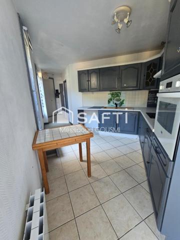 GIVORS CENTRE – T2 de 53 m² avec grande terrasse, cave et toutes commodités à pied