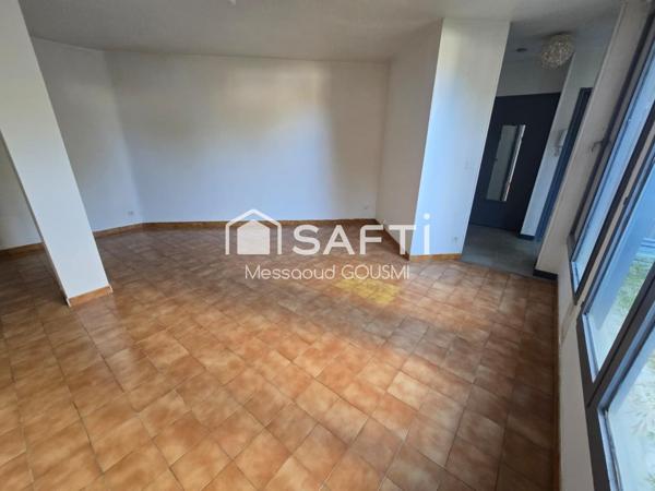 GIVORS CENTRE – T2 de 53 m² avec grande terrasse, cave et toutes commodités à pied