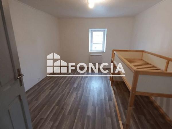 Location Appartement 7 pièces 160 m² - 15 RUE DE DUDELANGE Volmerange- Les-mines 57330