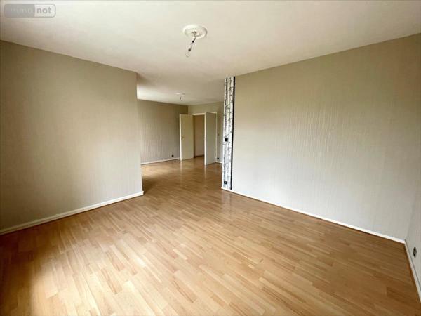 Appartement à louer à Reims dans la Marne (51100), ref : LOCAP002FOU