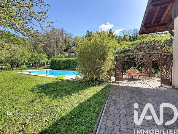 Maison à vendre 5 pièces 120 m² Saint-Pierre-en-Faucigny