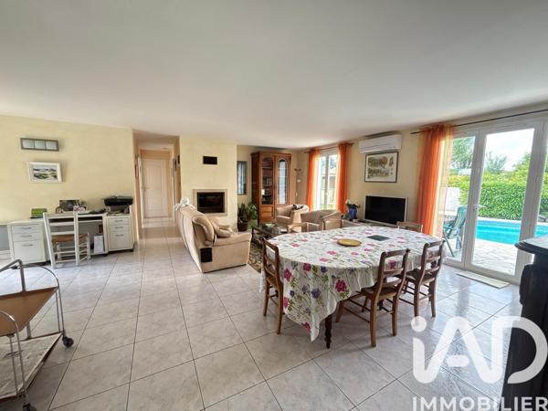 Maison à vendre 6 pièces 198 m² Sauvian