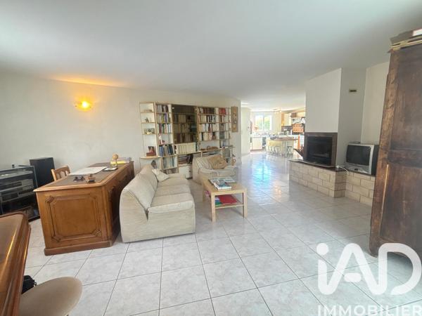 Maison à vendre 6 pièces 198 m² Sauvian