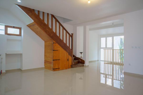 Maison de ville entièrement rénovée