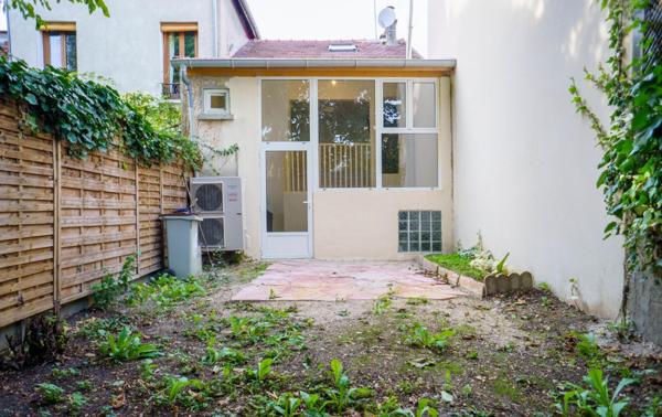 Maison de ville entièrement rénovée