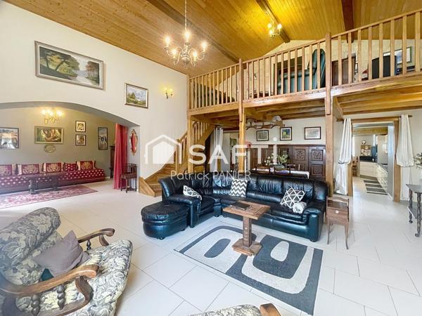 Charmante maison de 242 m²