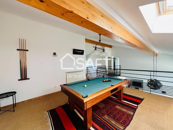 Maison d'architecte très bien situé