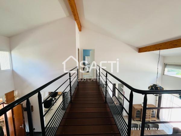 Maison d'architecte très bien situé