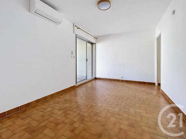 Appartement T1 à vendre  1 pièce - 25,77 m 2   BAGNOLS SUR CEZE  - 30