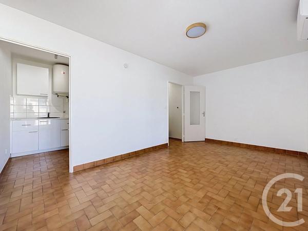 Appartement T1 à vendre  1 pièce - 25,77 m 2   BAGNOLS SUR CEZE  - 30